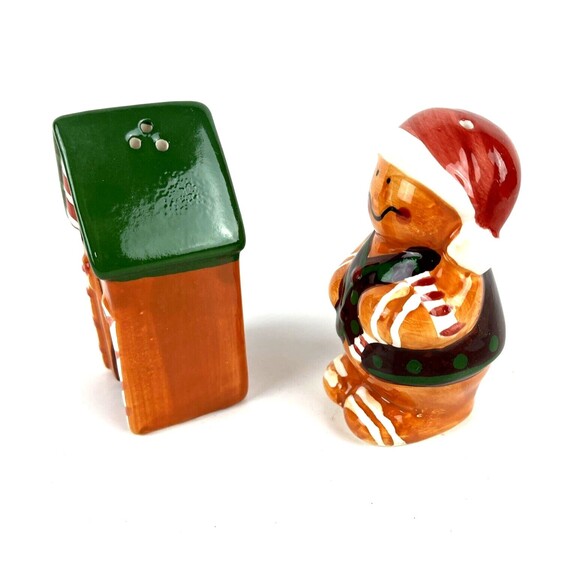 VTG Christmas Gingerbread House Man Mini Salt & Pepper Shakers Ceramic Figurines - Picture 3 of 9